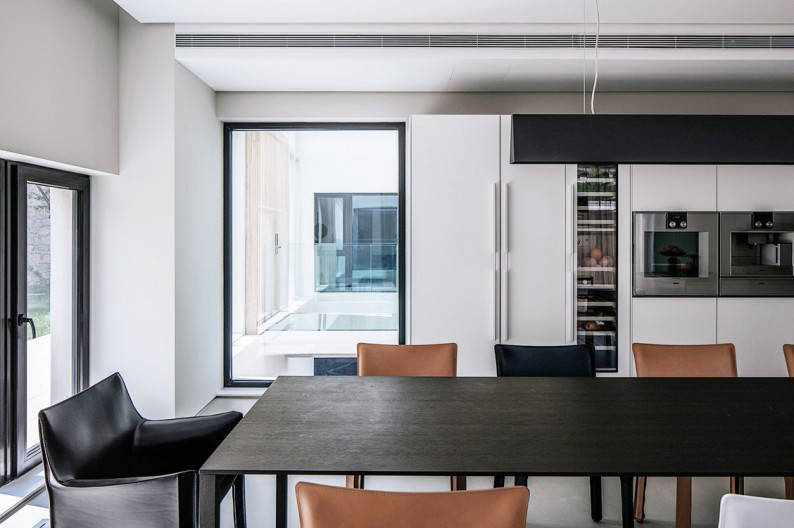 Atelier_About_Architecture_House_W_casual_dining