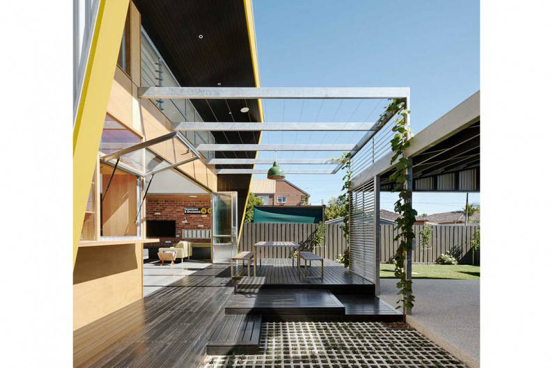 habitus living laneway house zen architects veranda edited